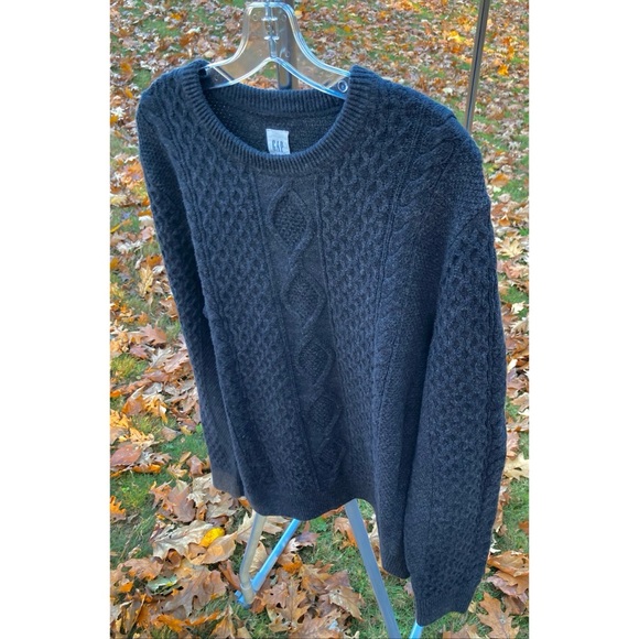 Men’s GAP Cable Knit Sweater Crew Neck Pullover Charcoal Gray Wool Size Large - Picture 10 of 10